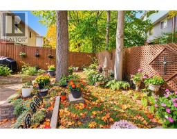 327 Oprington Place, Kitchener, ON N2N3P3 Photo 18