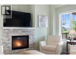 719 Mahogany Boulevard SE - photo 11