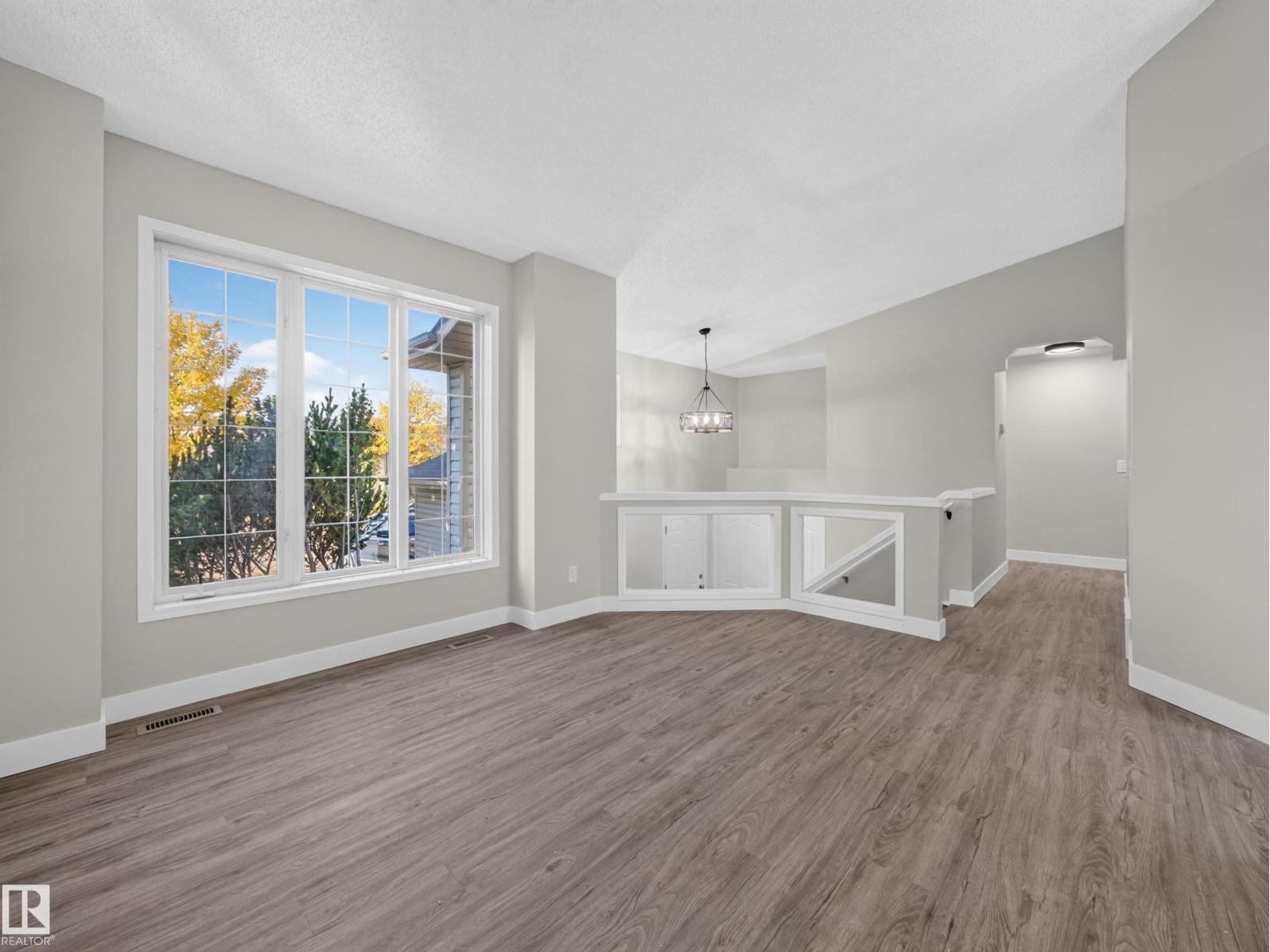 310 Regency Drive, Regency Park (Sherwood Park) — photo 4 of 30: Property photo
