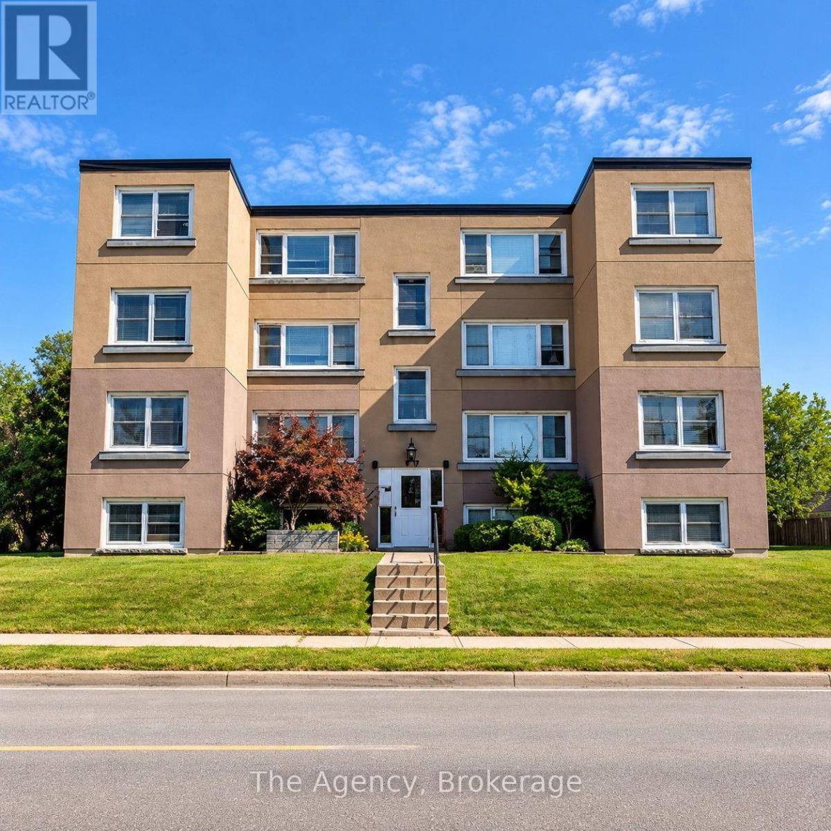 139 Westchester Crescent