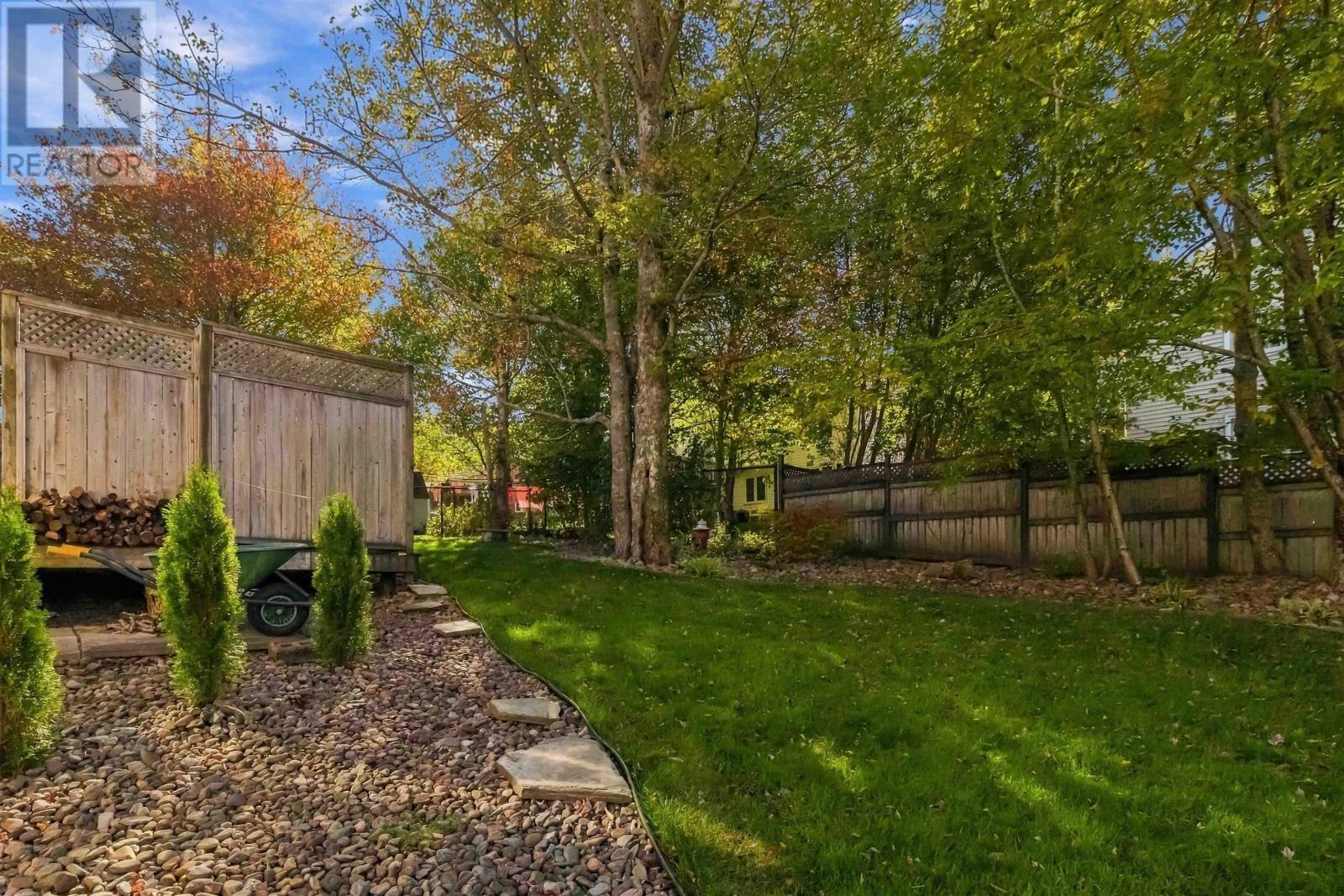 Property 39 of 40 of 26 Castlewood Drive