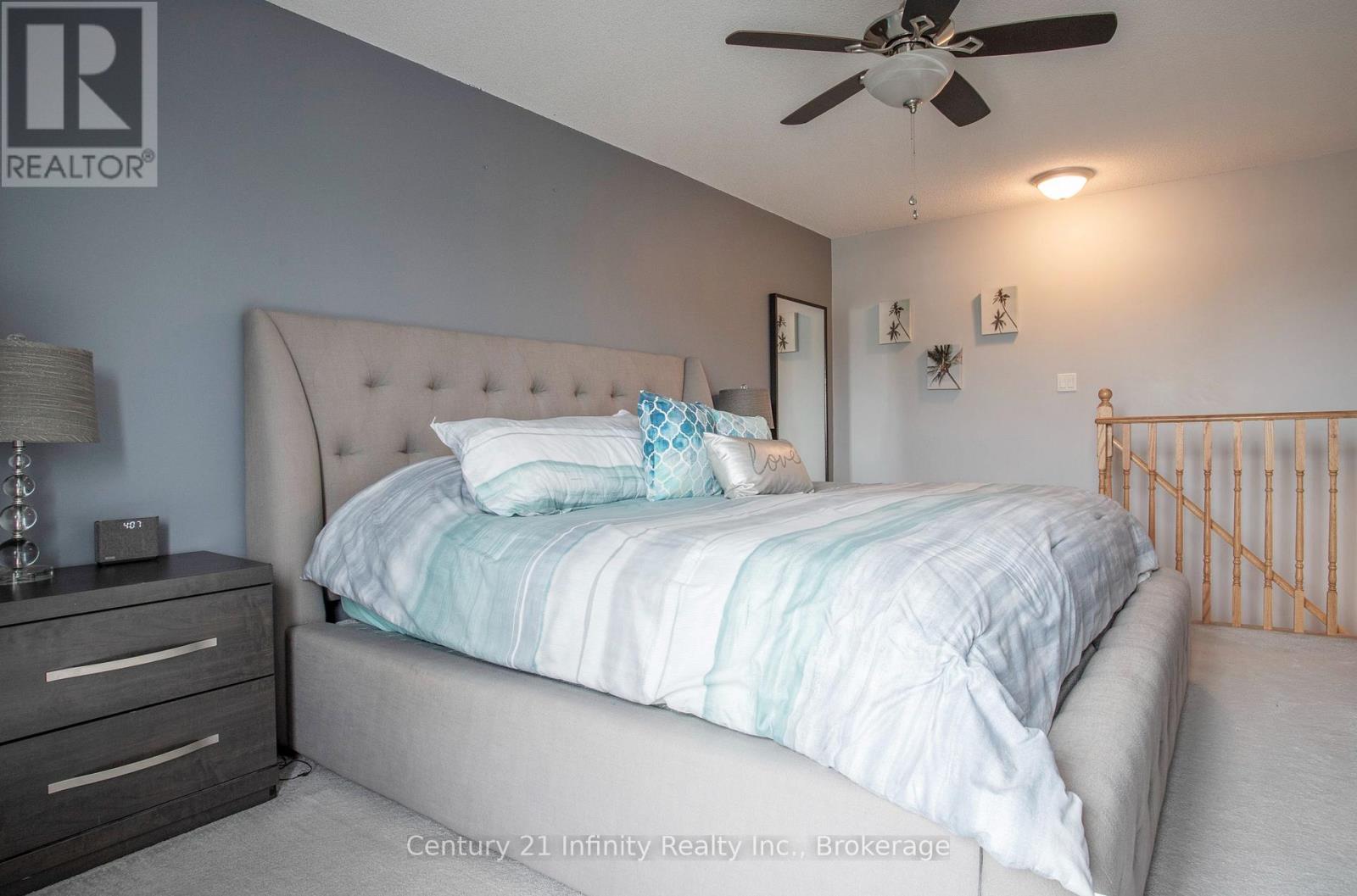 4 Dunsley Way, Whitby, ON photo 24