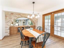 Foyer - 1100 River Road, St Andrews, MB R1A4A7 Photo 13