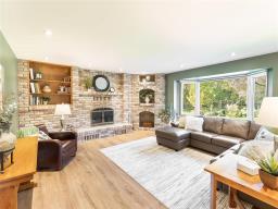 Eat in kitchen - 1100 River Road, St Andrews, MB R1A4A7 Photo 8