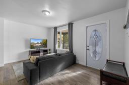 739 Talbot Avenue, Winnipeg, MB R2L0S2 Photo 9
