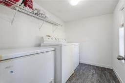 529 Walker Avenue, Winnipeg, MB R3L1C2 Photo 23