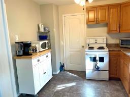 237 Belmont Avenue, Winnipeg, MB R2V0Y2 Photo 7