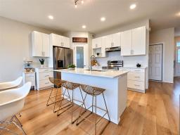 155 Desrosiers Drive, Winnipeg, MB R2C5S4 Photo 12
