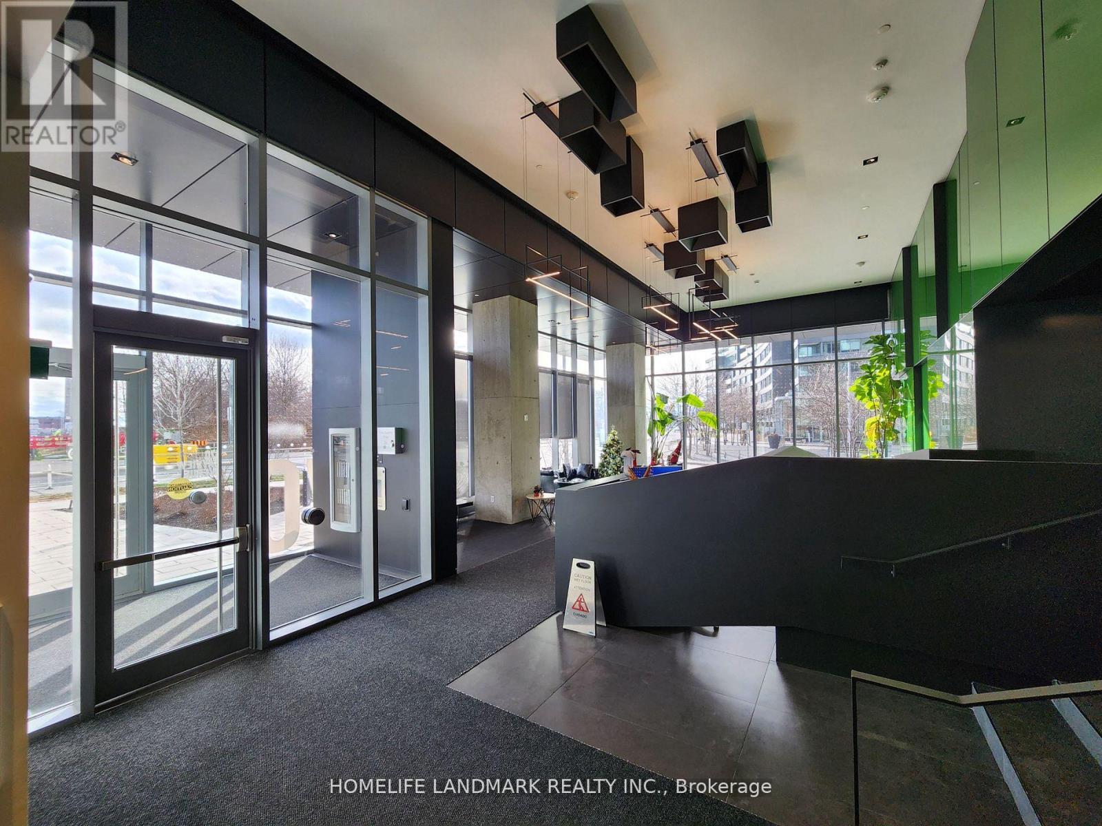 170 Bayview Avenue — photo 4