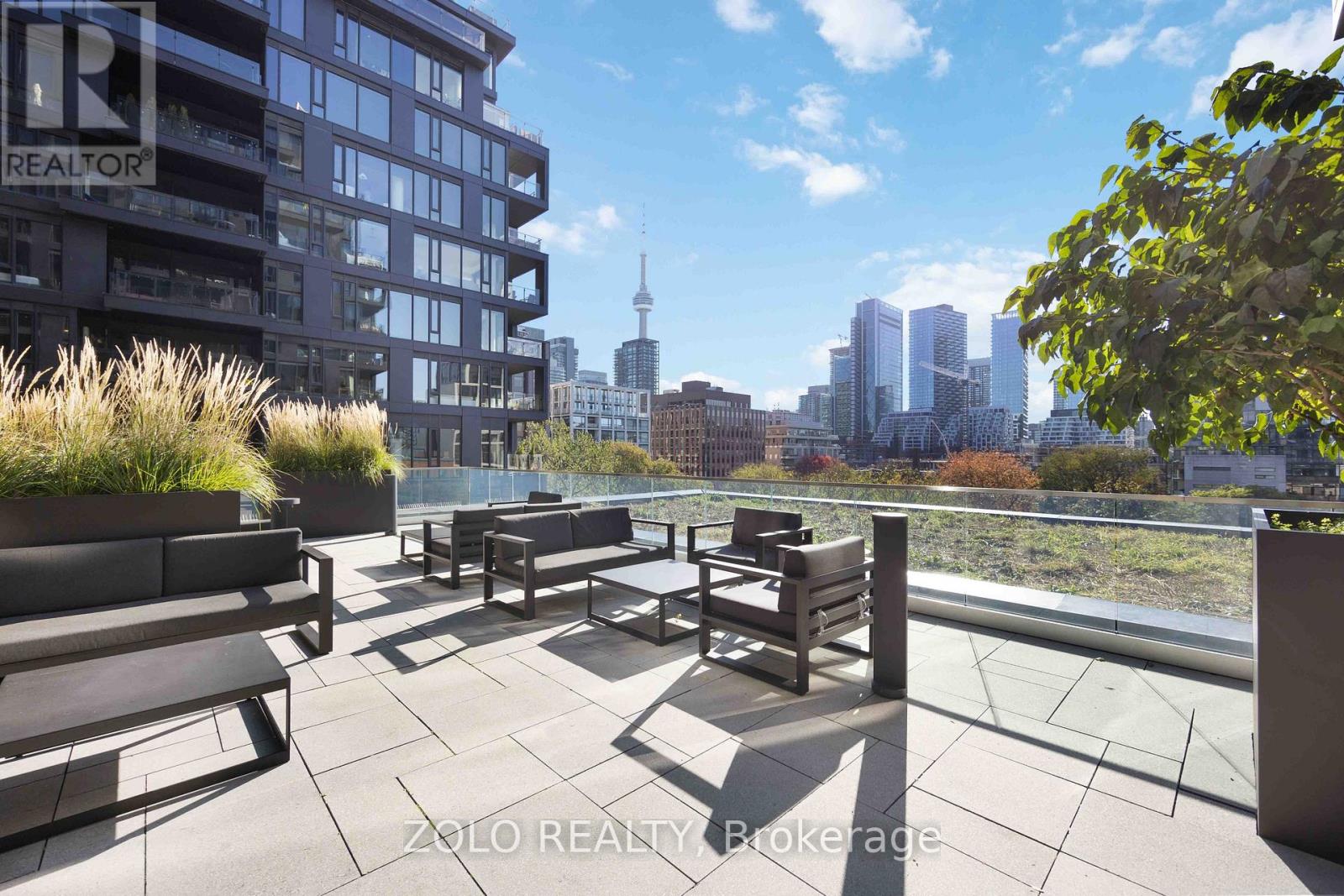 #25 505 RICHMOND STREET W - 7