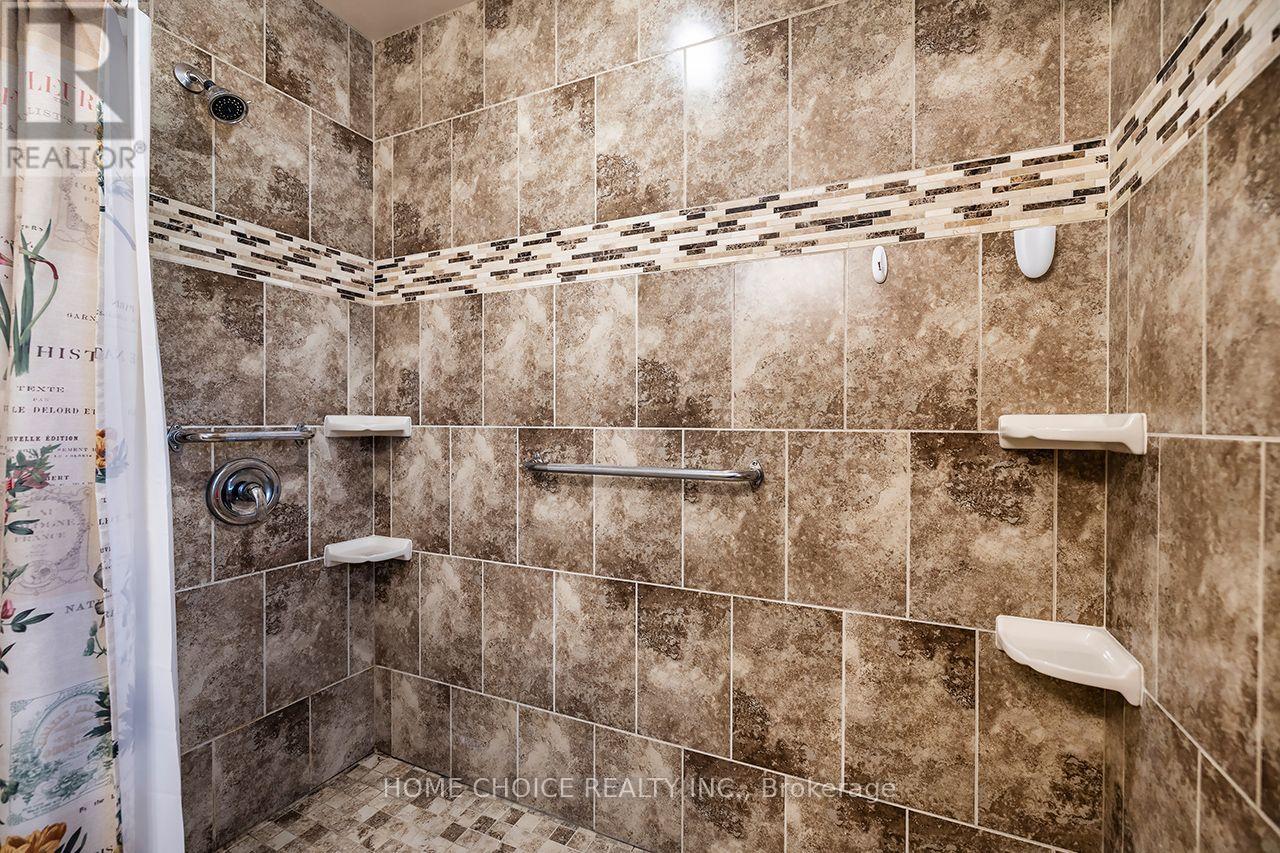 89 Harmony Road North, Oshawa, ON photo 22