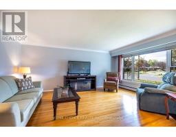 Bedroom 3 - 89 Harmony Road N, Oshawa, ON L1G6L1 Photo 6