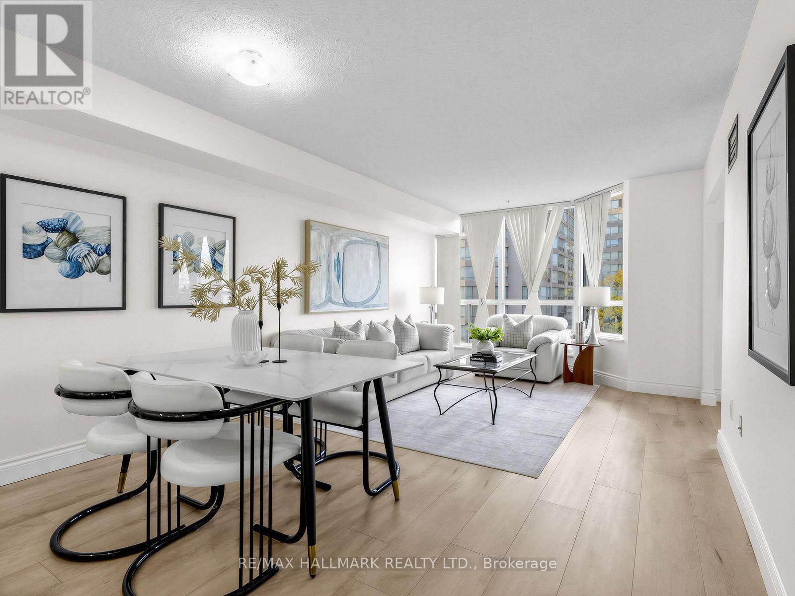 309- 175 Cedar Avenue, Richmond Hill, ON