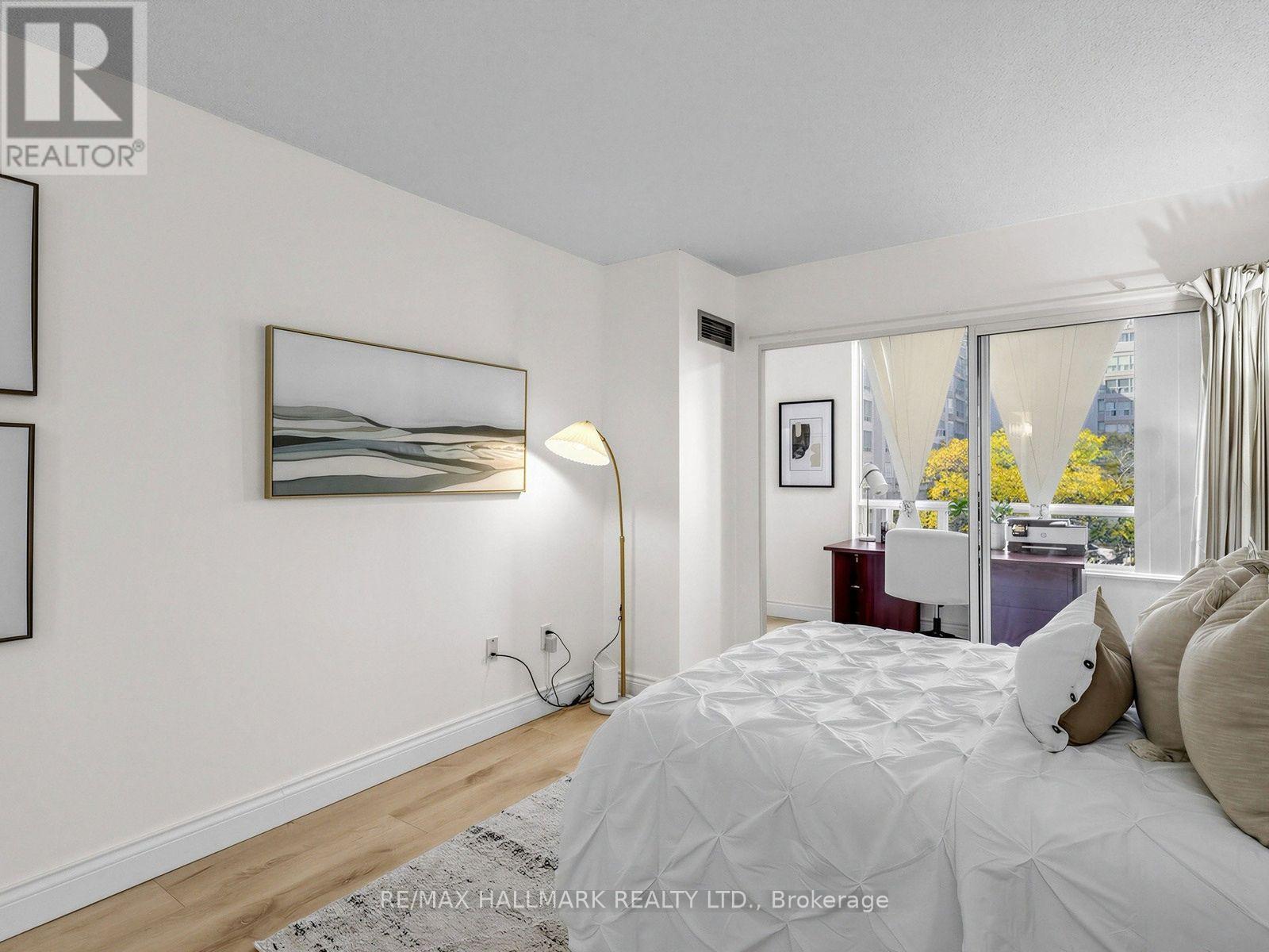 309- 175 Cedar Avenue, Richmond Hill, ON photo 21