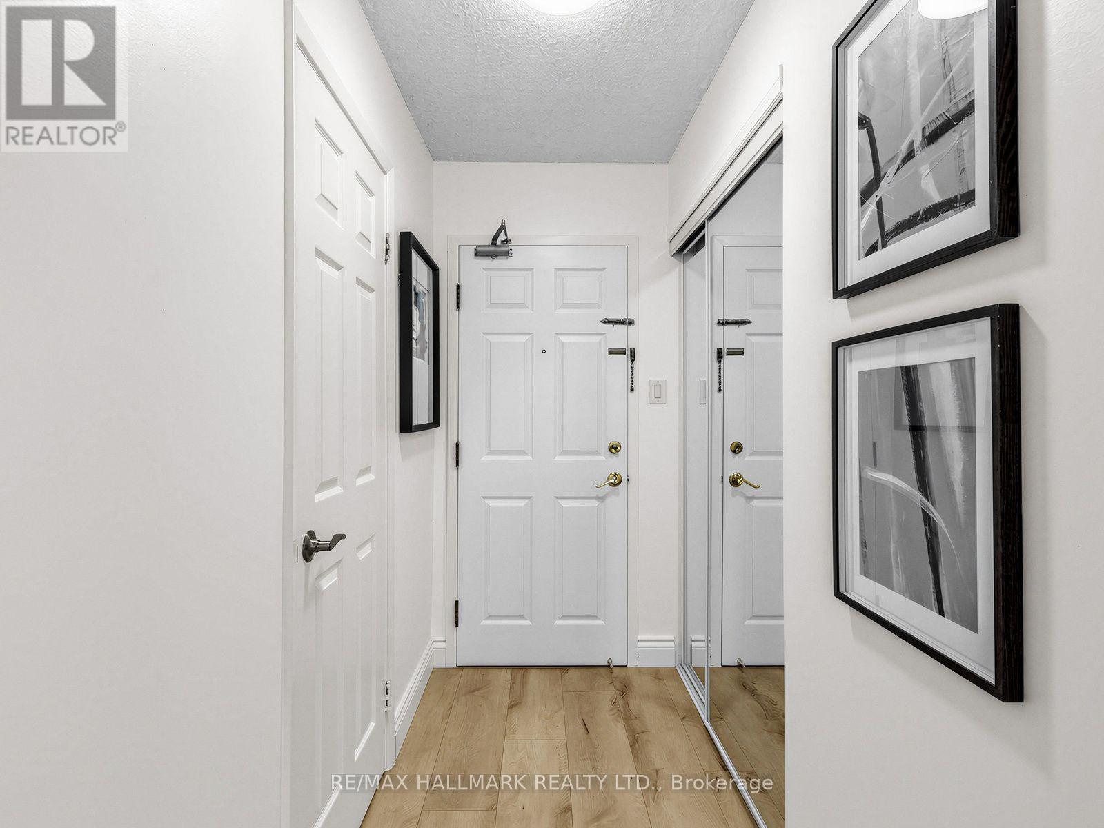 309- 175 Cedar Avenue, Richmond Hill, ON photo 4