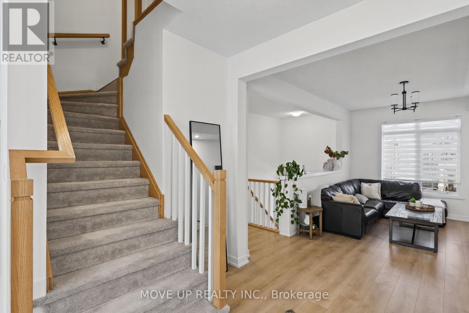 9 ANDREW KNOWLES LANE S - 15
