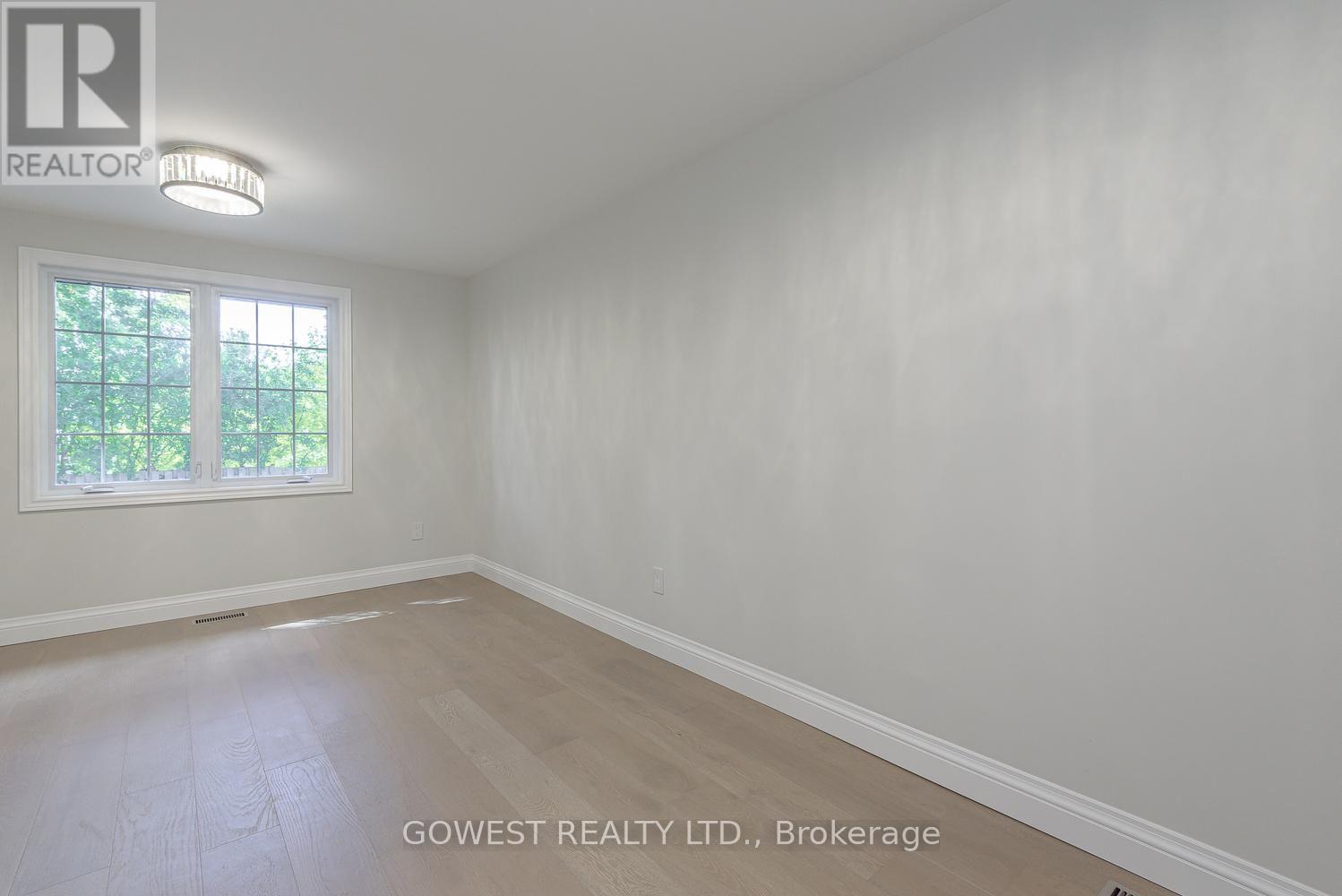 342 Bryant Crescent, Burlington, ON photo 17