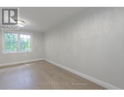 342 Bryant Crescent, Burlington, ON L7L3Z5 Photo 17