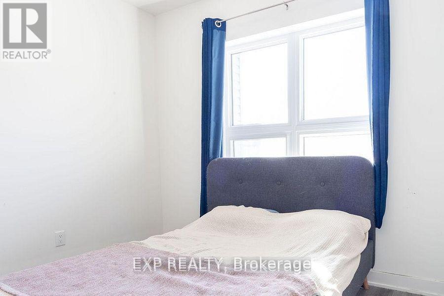 110 Fergus Avenue — photo 12