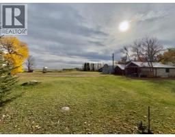 Family room - #95018 Rr 210, Rural Lethbridge County, AB T1J5P3 Photo 7