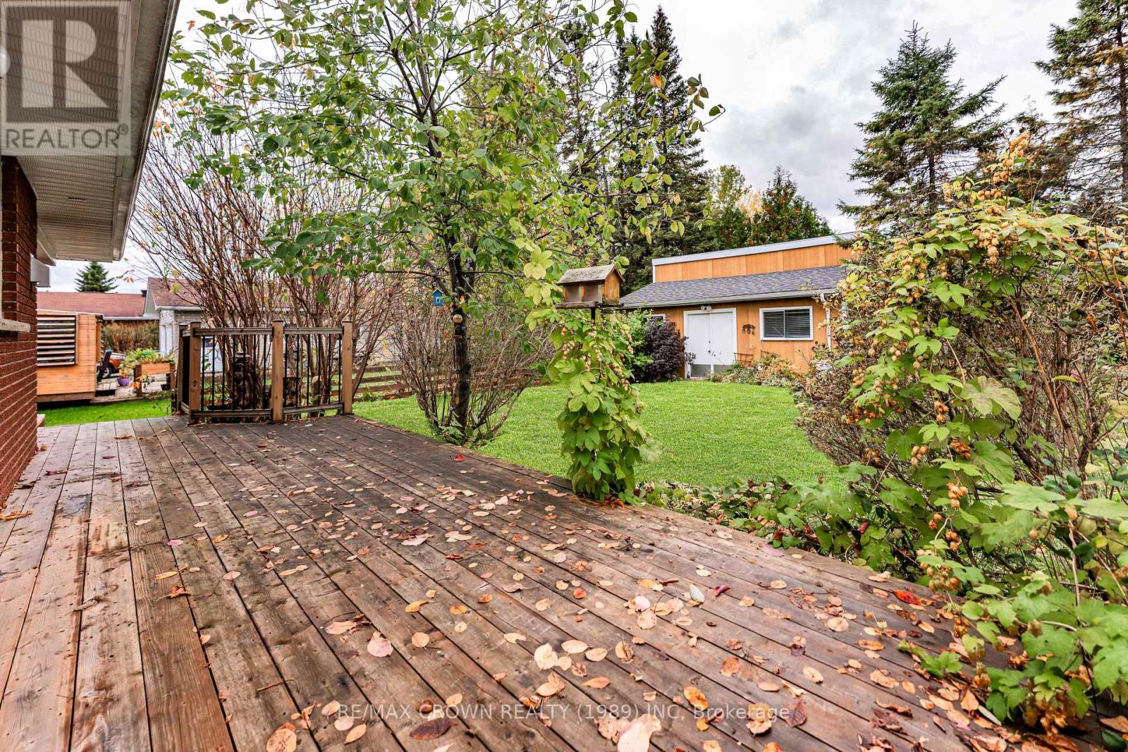 14 Kennedy Avenue — photo 45