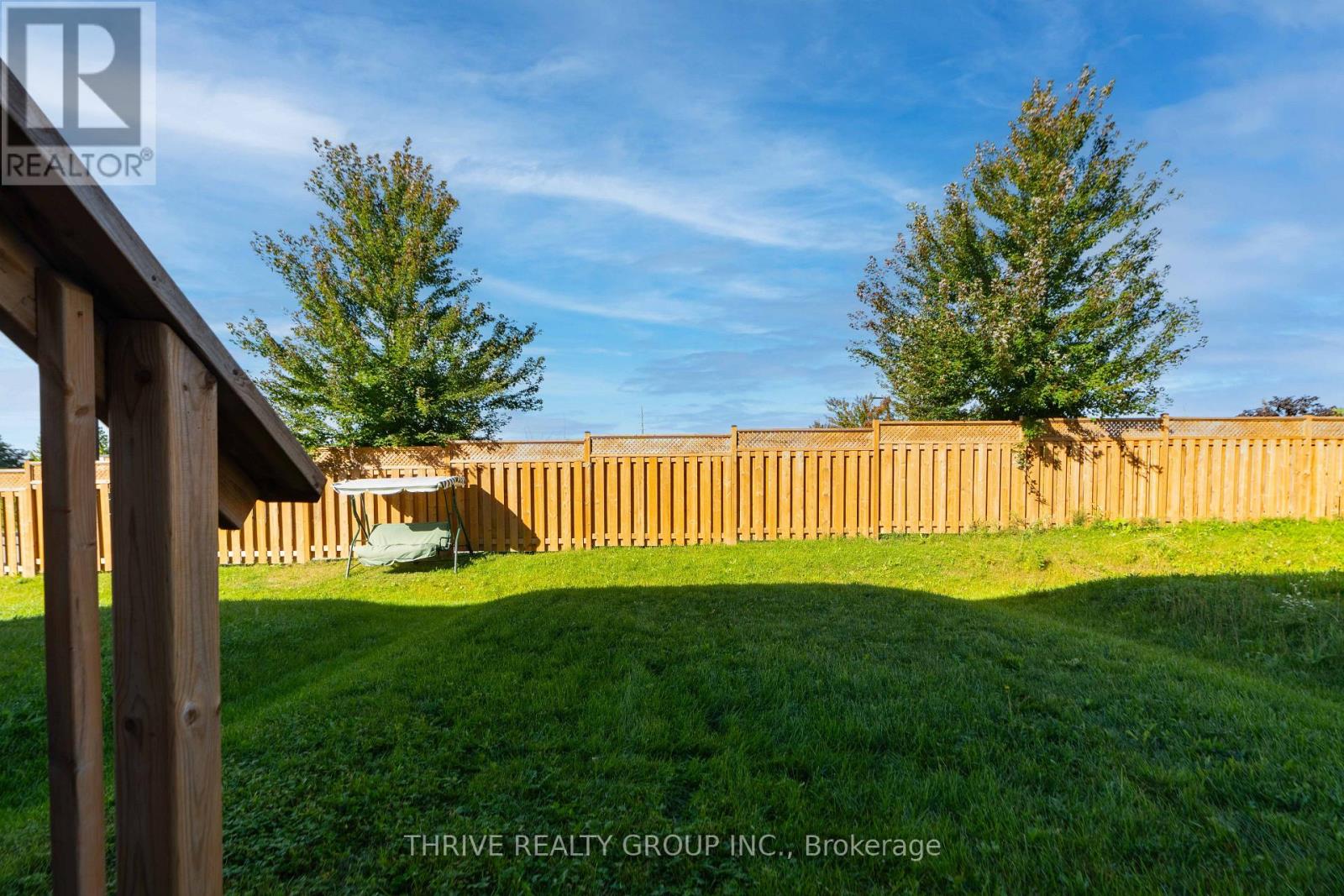 1760 FINLEY CRESCENT - 38