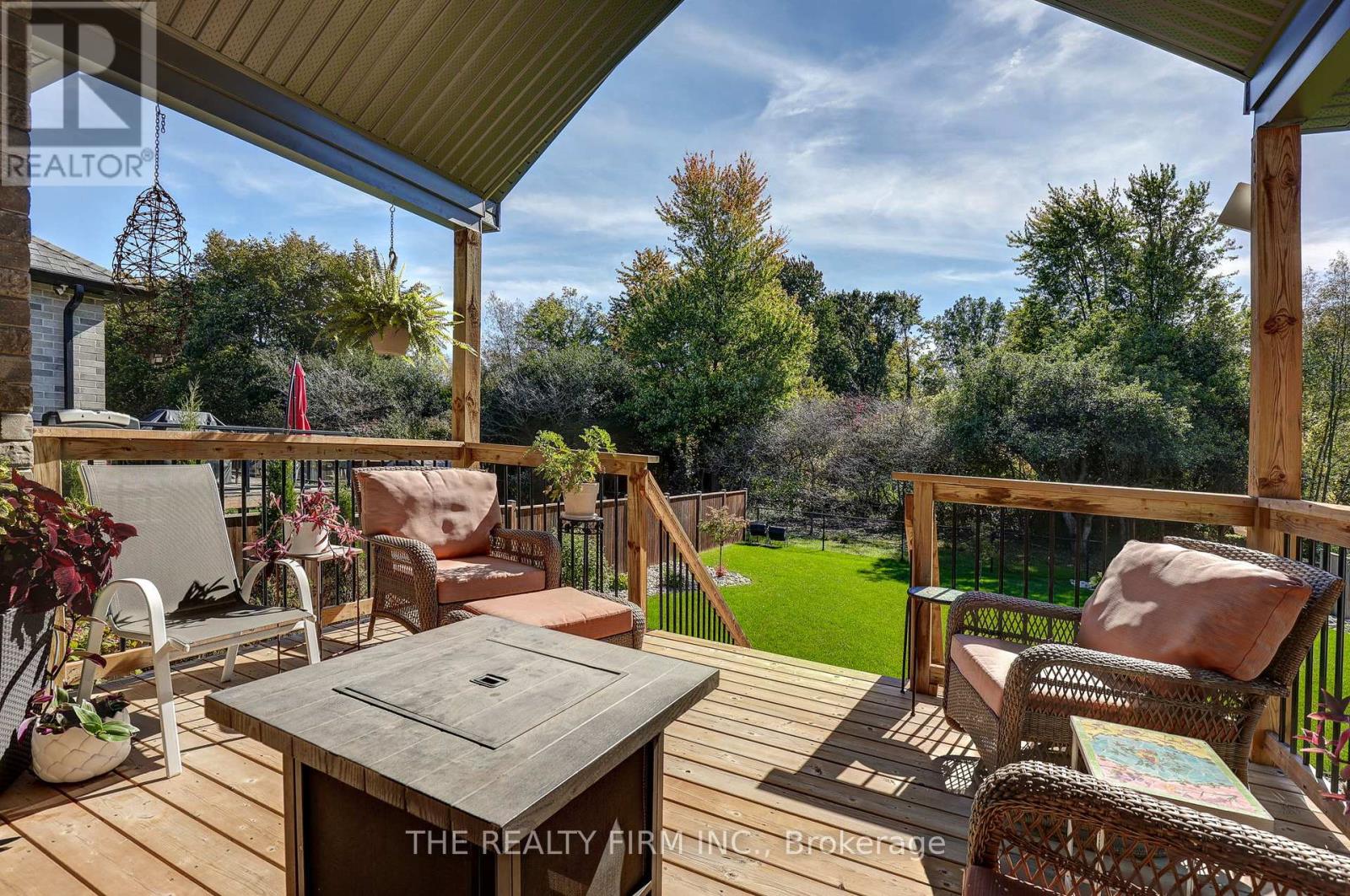 53 Foxborough Place — photo 32