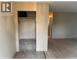 4pc Bathroom - 815 I Avenue S, Saskatoon, SK S7M1Z2 Photo 6