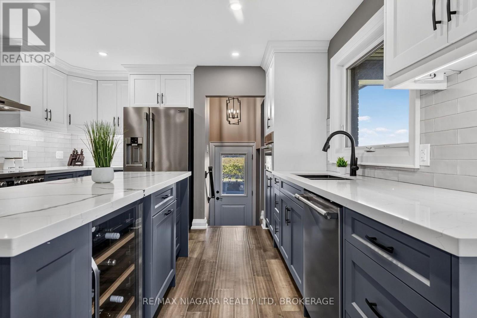 714 Carlton Street — photo 12