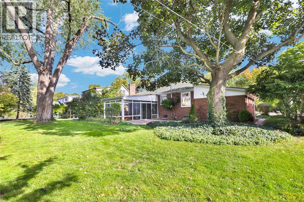257 PATRICE AVENUE - 34