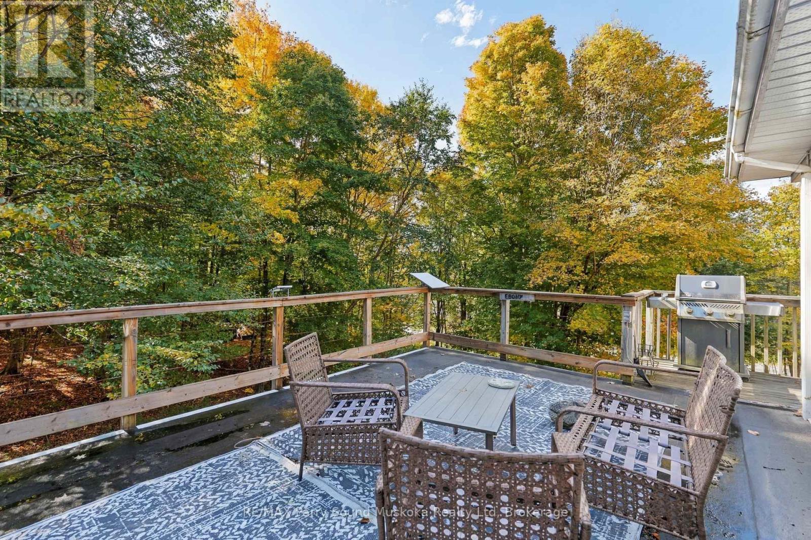 5 Maplewood Drive — photo 12