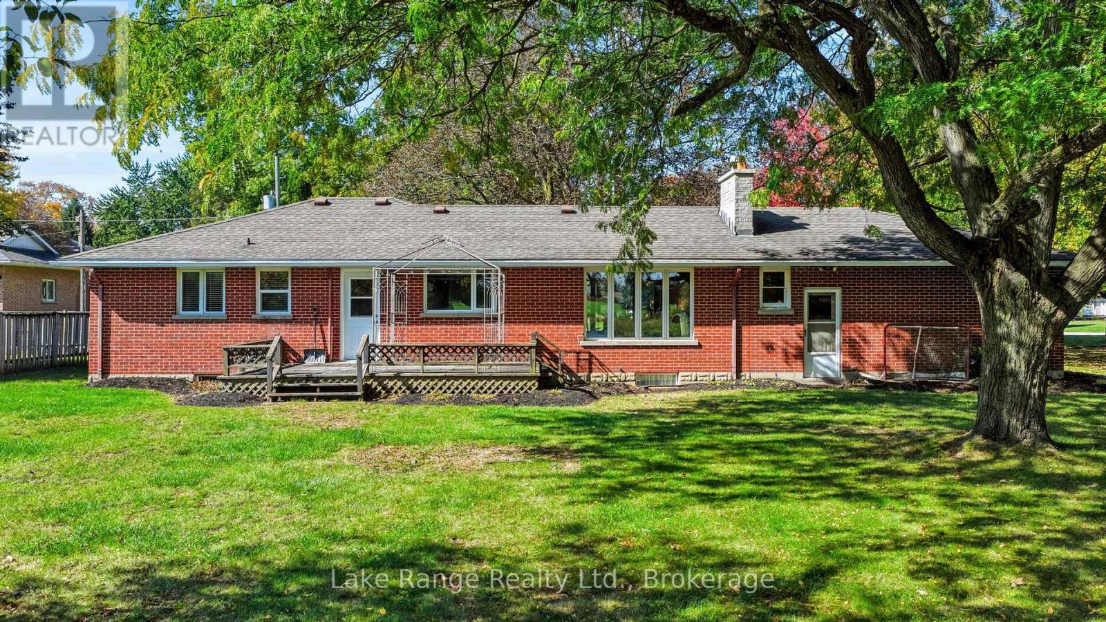 701 Maple Street — photo 18