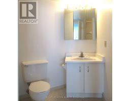 2702 - 270 Queens Quay W, Toronto, ON M5J2N4 Photo 9
