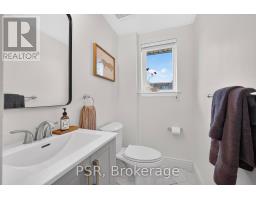 2 Powderhorn Mill Way, Toronto, ON M2L1R8 Photo 24