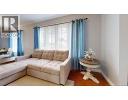 240 Loch Lomond Road, photo 8