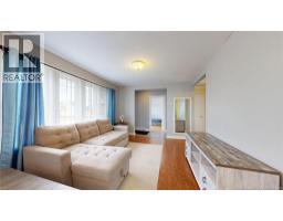240 Loch Lomond Road, photo 7