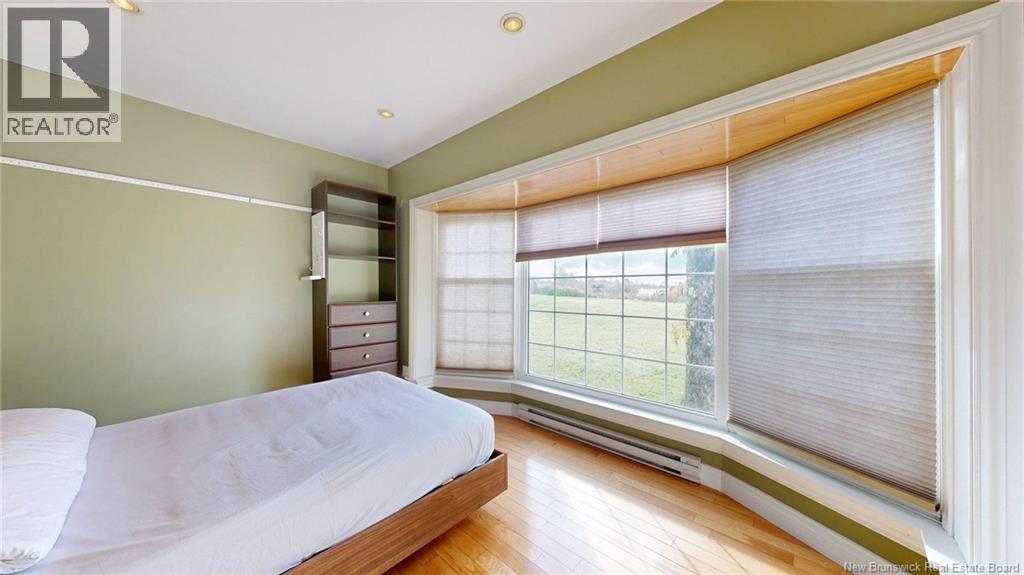 240 Loch Lomond Road - 15
