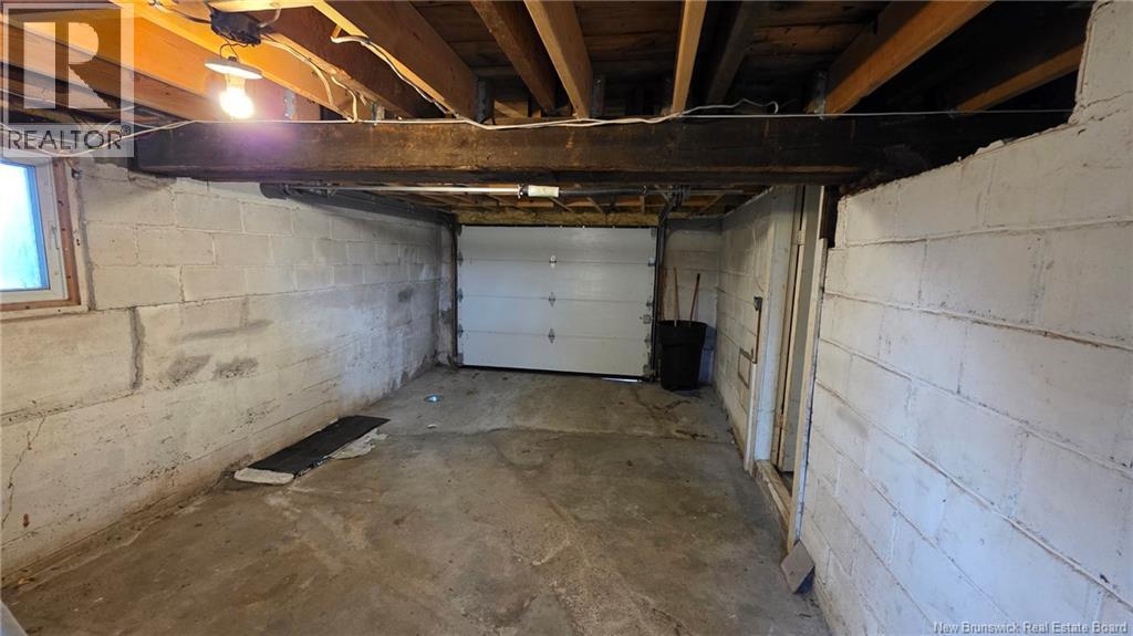240 Loch Lomond Road - 25