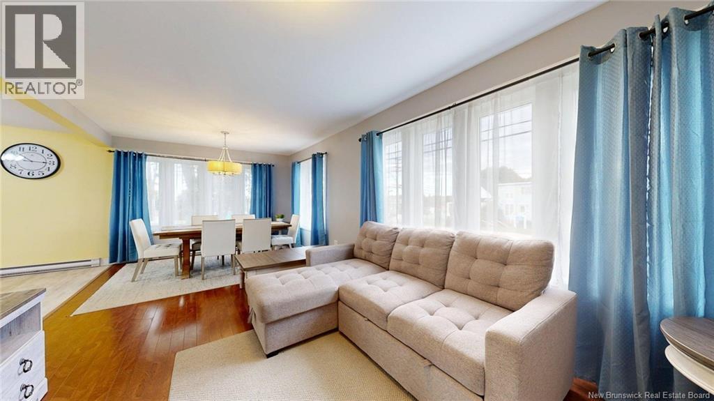 240 Loch Lomond Road - 4