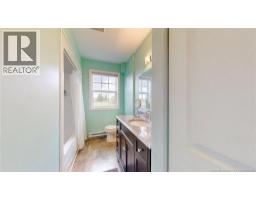 240 Loch Lomond Road, photo 20