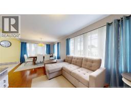 240 Loch Lomond Road, photo 4