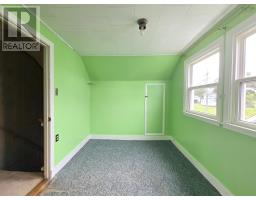 32 Poplar Street, Amherst, NS B4H1L7 Photo 19