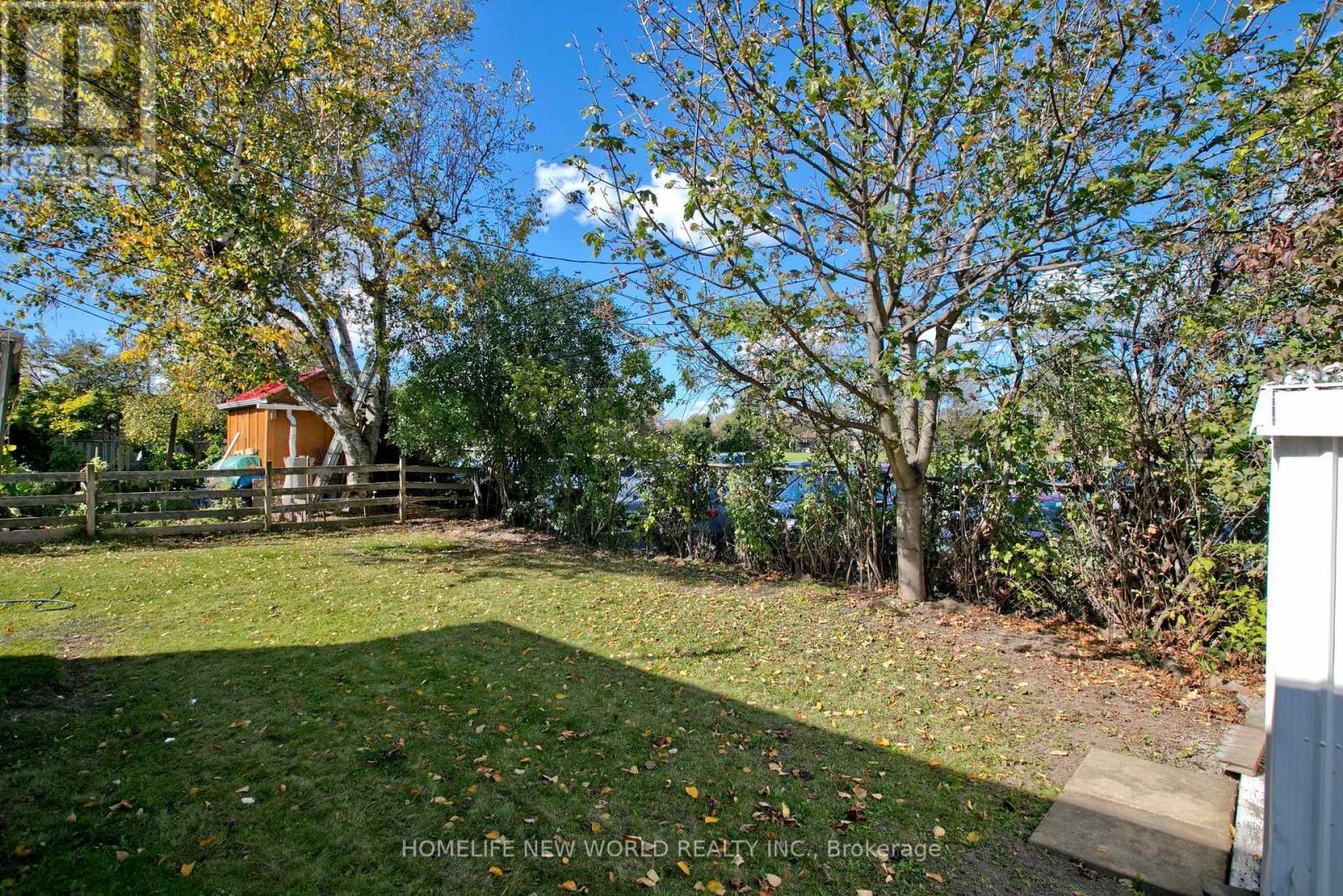 1390 Garvolin Avenue, Pickering, ON photo 33