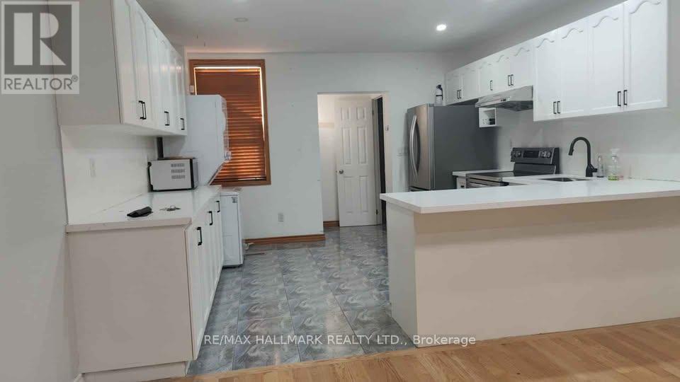 372 Woodbine Avenue — photo 3