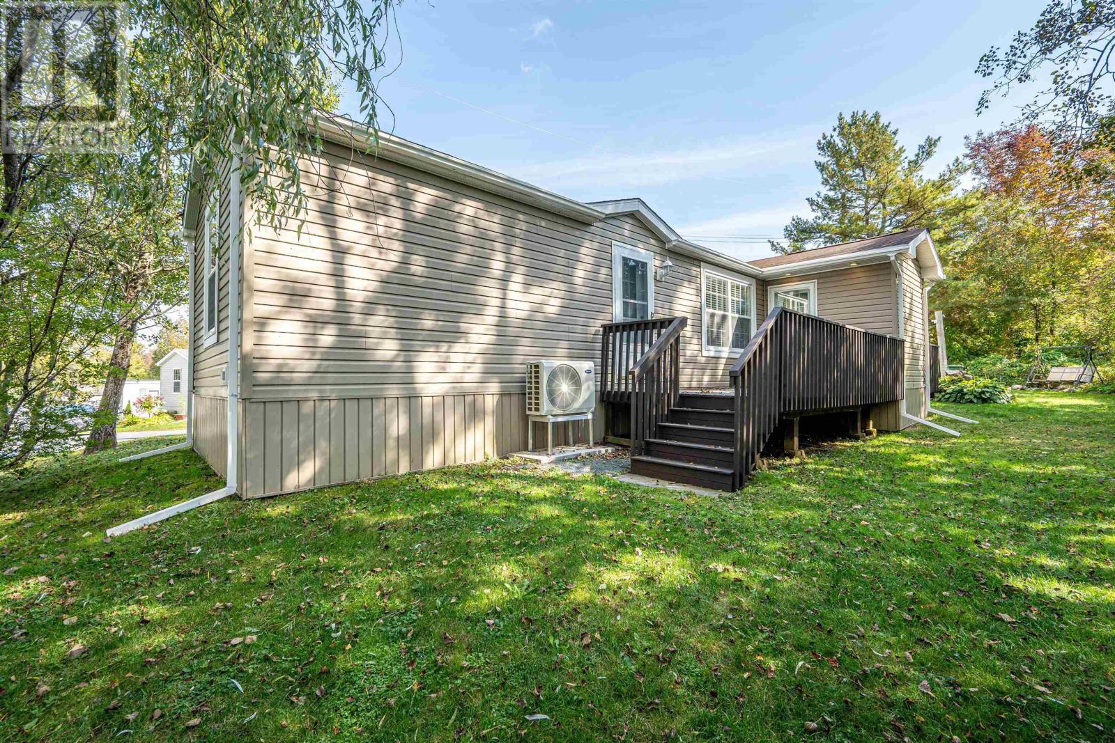 Property 33 of 43 of 2 Alan Street
