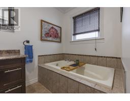 14 Warren Drive thumbnail 7