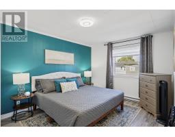 13 Cashin Avenue thumbnail 11