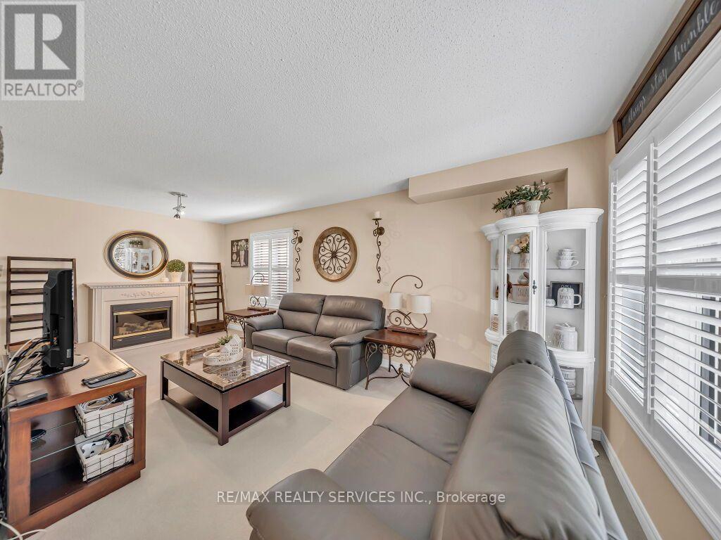 58 Sunny Glen Crescent, Brampton, ON photo 13