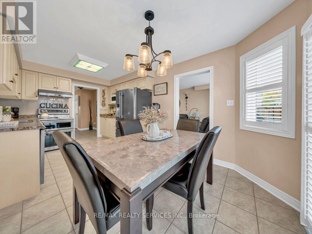 58 SUNNY GLEN CRESCENT - 19