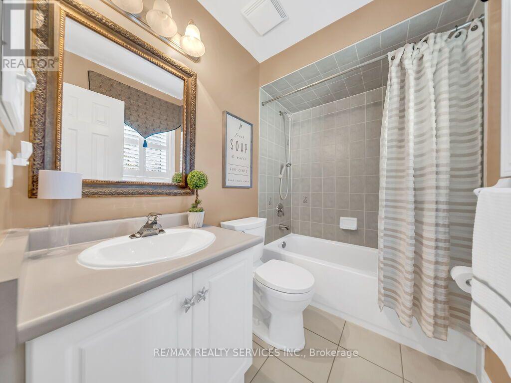 58 SUNNY GLEN CRESCENT - 27
